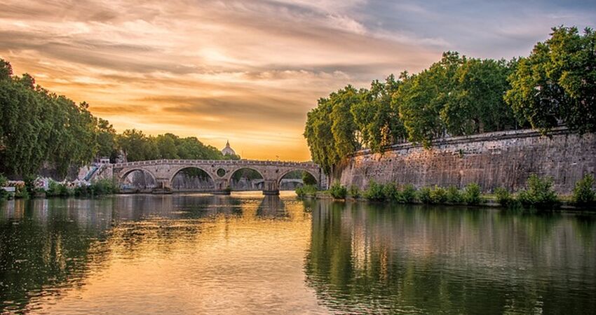 Yaz Dönemi Klasik İtalya Turu | Roma, Floransa, Venedik, Milano | Pegasus ile | 7 Gece 8 Gün | OT06