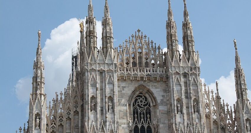 Yaz Dönemi Klasik İtalya Turu | Milano, Venedik, Floransa, Roma | Pegasus ile | 7 Gece 8 Gün | OT07