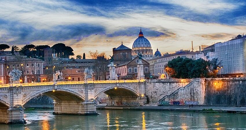 Yaz Dönemi Klasik İtalya Turu | Milano, Venedik, Floransa, Roma | Pegasus ile | 7 Gece 8 Gün | OT07