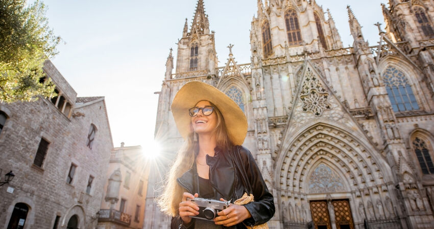 Maxi İspanya & Endülüs Turu - Pegasus Havayolları ile 7 Gece 8 Gün (BCN - MAD)