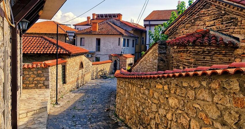 Rumeli 3 Ülke Panorama Turu - Pegasus Havayolları ile - 4 Gece 5 Gün