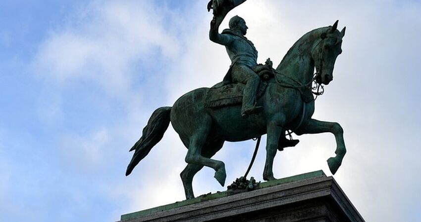 Maxi Benelux & Paris & Alsace Turu - AJet Havayolları ile - 7 Gece 8 Gün (CGN - BSL)