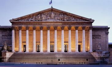 Görkemli Paris ve İncileri Turu - Türk Havayolları ile - 3 Gece 4 Gün - Kurban Bayramı Özel