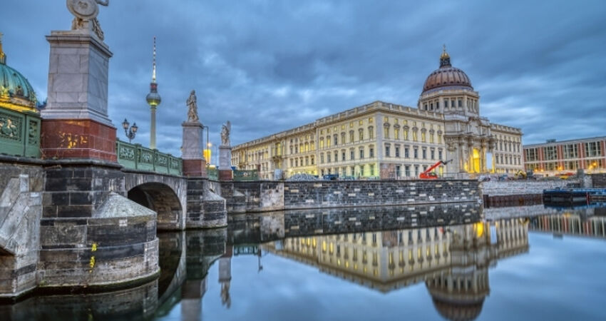 ST. Petersburg & Moskova Turu - Pegasus Havayolları ile - 5 Gece 6 Gün