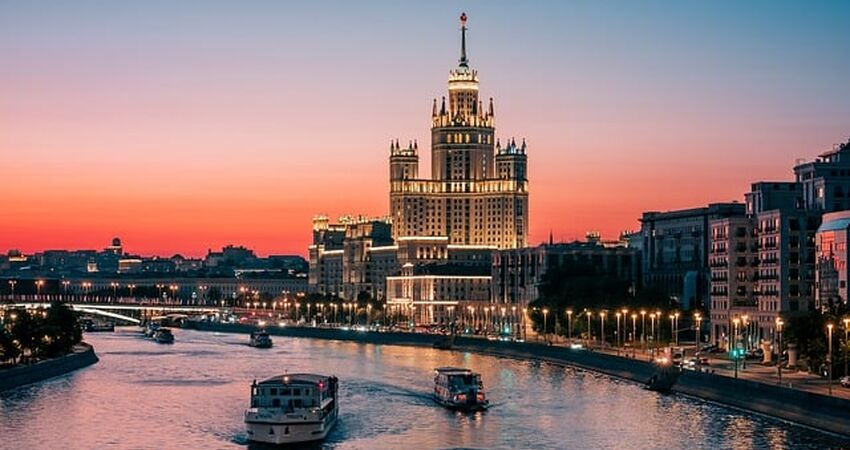 ST. Petersburg & Moskova Turu - Pegasus Havayolları ile - 5 Gece 6 Gün