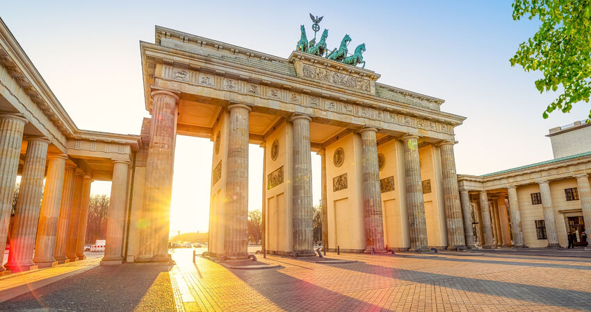 Yaz Dönemi Almanya & Polonya Turu | Pegasus ile | 7 Gece 8 Gün | OT02