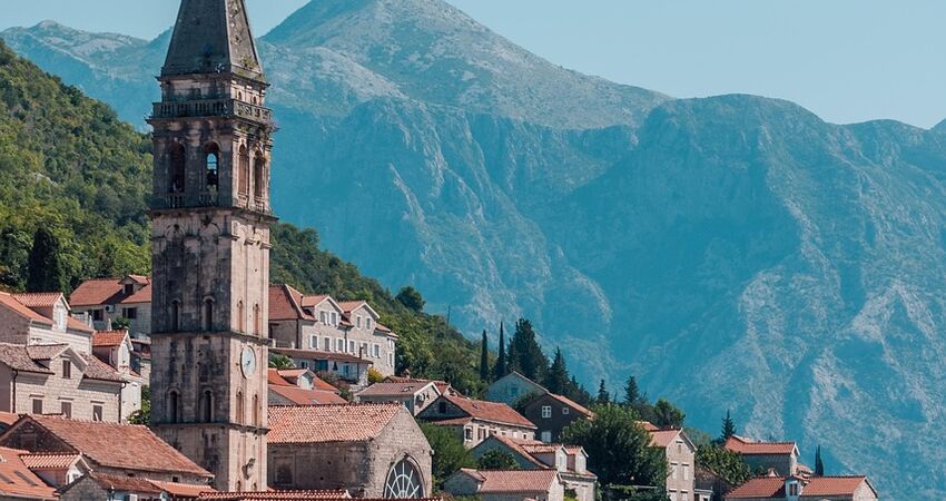 Baştan Başa Balkanlar Turu - AJet Havayolları ile - 7 Gece 8 Gün - Her Cumartesi Hareket