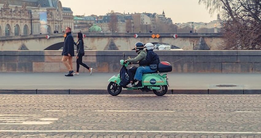 Görkemli Paris ve İncileri Turu - Türk Havayolları ile - 3 Gece 4 Gün - Sevgililer Günü Özel